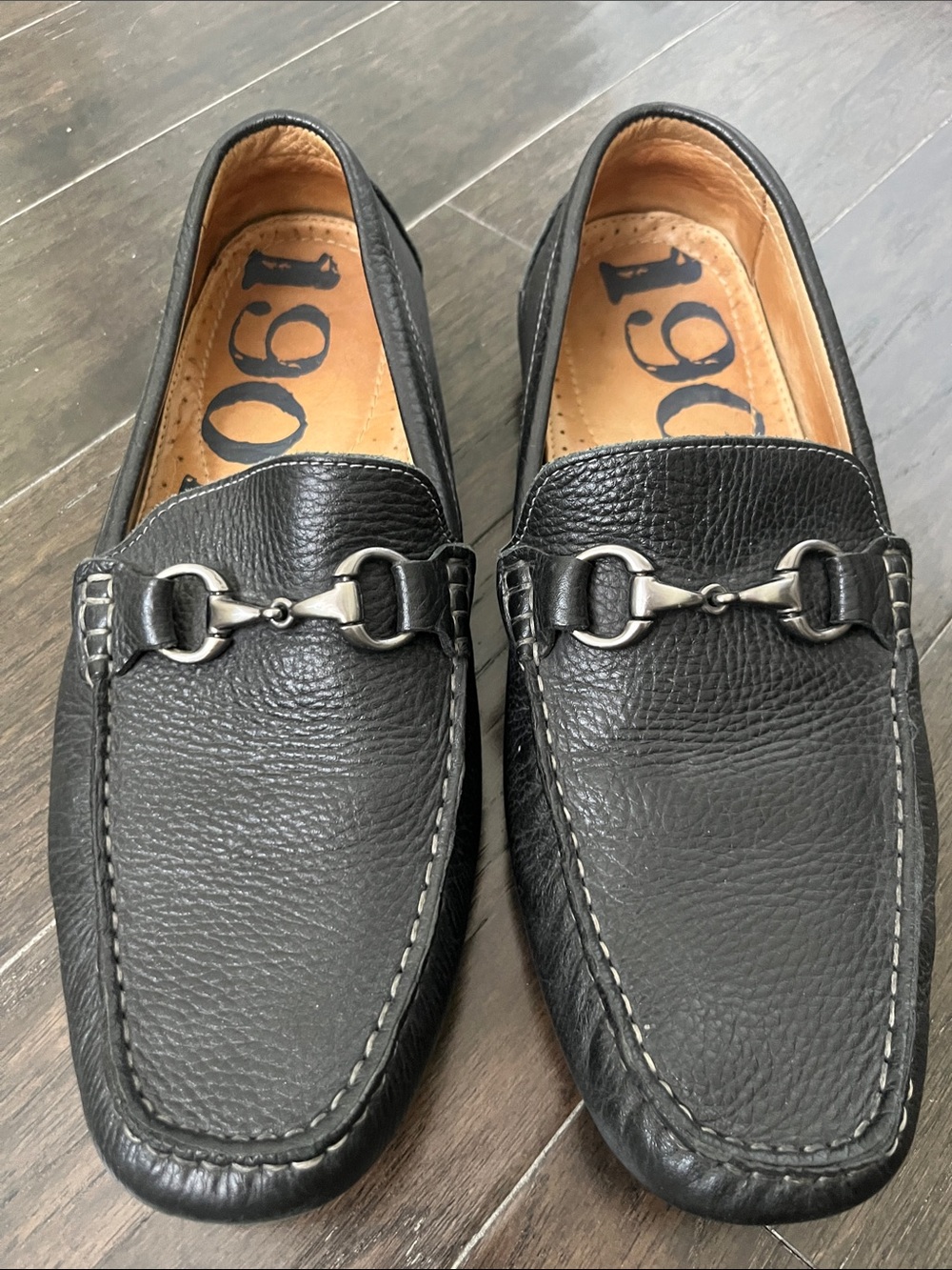 Classic Black Leather Men’s Slip-On Loafers